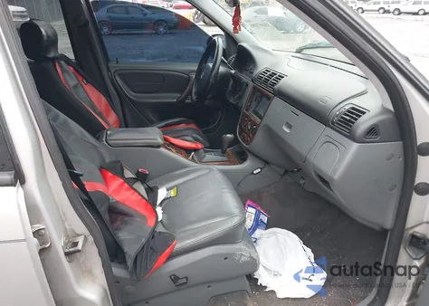 1999 Mercedes-Benz Ml 320 из США, поврежденный, VIN 4JGAB54E3XA113670